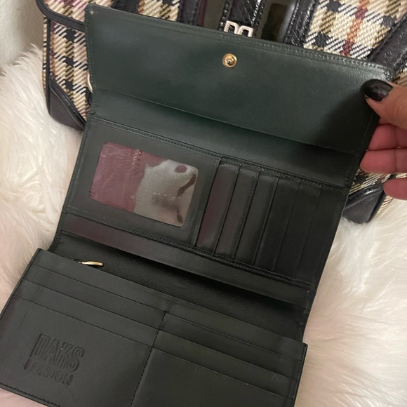 Daks London Women's Shoulder Bag Handbag with FREE long DAKS Wallet - Picture 8 of 11